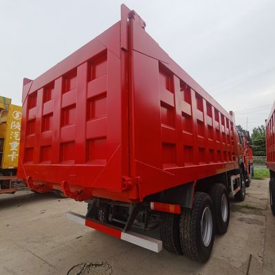 Dirección hidráulica Sinotruck camión de descarga usado con Hovo 6X4 LHD y construcción de neumáticos