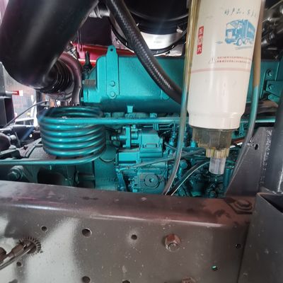 Dirección hidráulica Sinotruck camión de descarga usado con Hovo 6X4 LHD y construcción de neumáticos