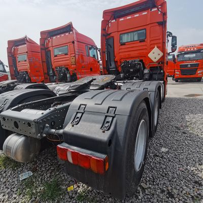 Camión con remache con suspensión aérea Shacman para motores de remolque pesados con capacidad de transmisión manual&gt; 8L