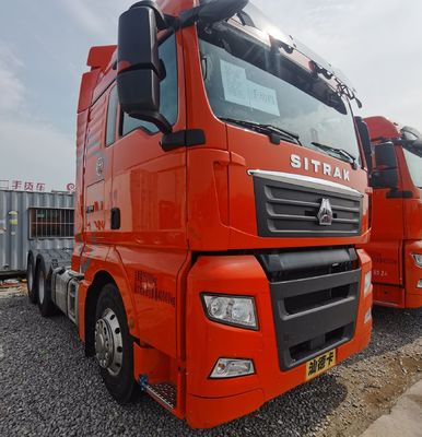 Camión tractor personalizado con durabilidad de larga duración y servicio postventa de 6 meses