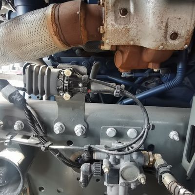 Camión usado para remolque de semirremolque y depósito de combustible de 400L