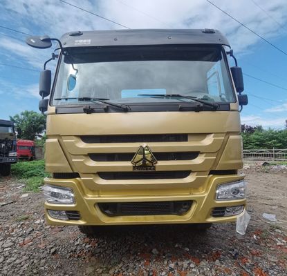 Camión tractor HOWO asequible con tanque de combustible de 600L Semi remolque de remolque personalizado