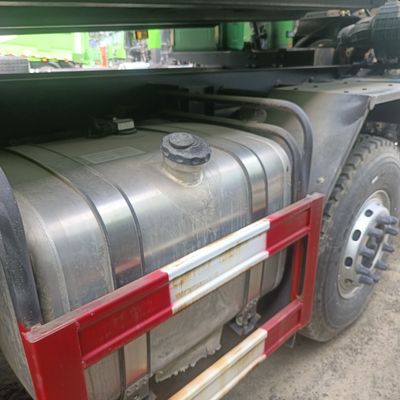 Moneda estadounidense Foton Ouman 8X4 camión de carga pesada para la minería remolcando semirremolque