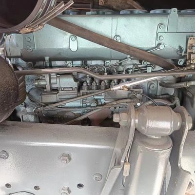 Tractor diesel 2024 con asiento de suspensión aerodinámica y tanque de combustible de 400L de rendimiento inigualable