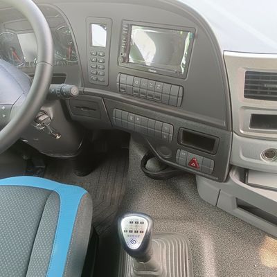 31-40t de transmisión manual Foton Auman 8X4 camión descargador con asiento del conductor de suspensión aérea 2024