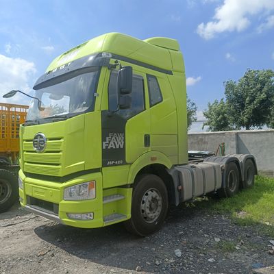 ZZ4257N3247E1H 6.8x2.5x3.8m FAW Jiefang J6p420HP Diésel 6X4 Vehículo de transporte con tractor