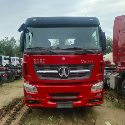 Tractor de 420 CV Beiben 6X4 camión pesado con chasis Sinotruk y diseño de neumáticos sin tubo