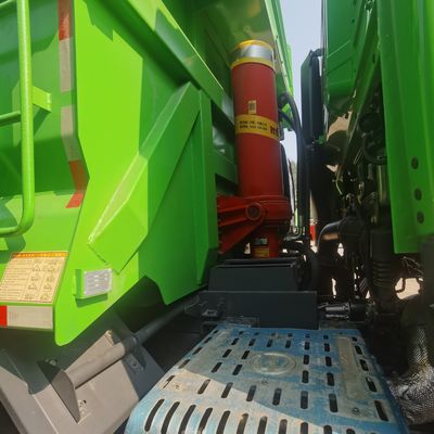 15500.000kg Peso bruto del paquete Foton Dumper con suspensión aerodinámica y camión de descarga usado