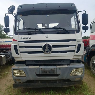 6 × 4 rueda motriz Beiben Camión de transporte neumáticos sin tubos para cargas pesadas y eficiencia