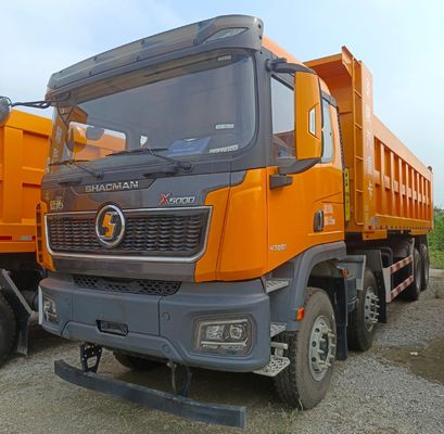31-40t Delong X5000 8X4 camión con neumáticos y acero al carbono