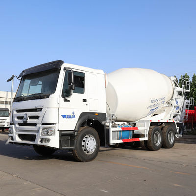 2m3 8m3 12m3 4X2 /6X4/8X4 Camión cisterna móvil HOWO Camión diésel manual transportador de mezcla montado con CCC CE