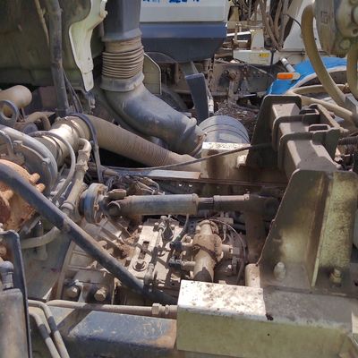 Shacman Sinotruk Chasis Dirección hidráulica Camión mezclador de hormigón y coste de envío