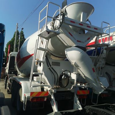 Pago completo Sinotruk chasis camión mezclador de hormigón con sistema de dirección hidráulica