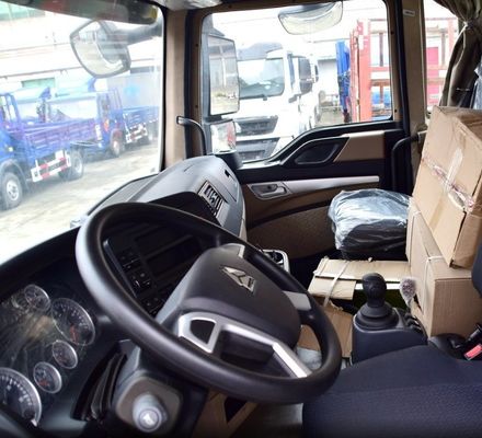 Euro 3 Hidráulico Dirección Asistente Camión mezclador de hormigón con color personalizado por Sinotruk