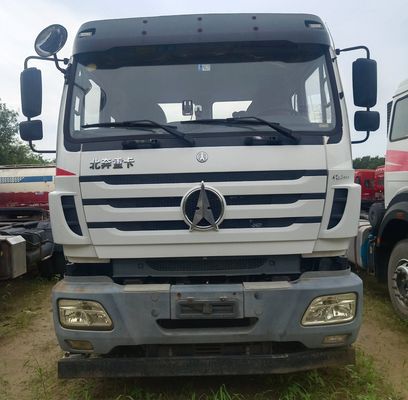 Remolque de tractor Beiben 6X4 con sistema de dirección hidráulica y capacidad de carga de 31-40 t