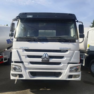 Camión mezclador de hormigón Sinotruk para construcción de trabajo pesado a 10245x2496x3450m Tamaño