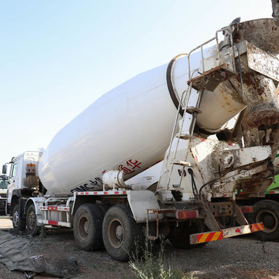 Cabina de aire acondicionado 6x4 Camión mezclador de cemento Foton Auman para construcción pesada