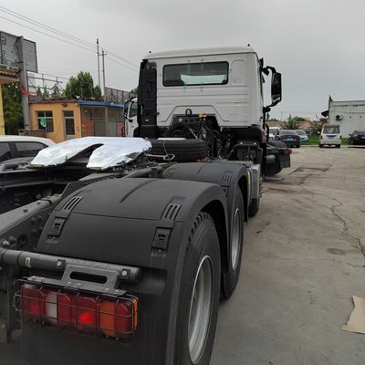 Venta HOWO 371HP 6X4 Camiones tractor camiones de transporte de carga usados Transmisión manual