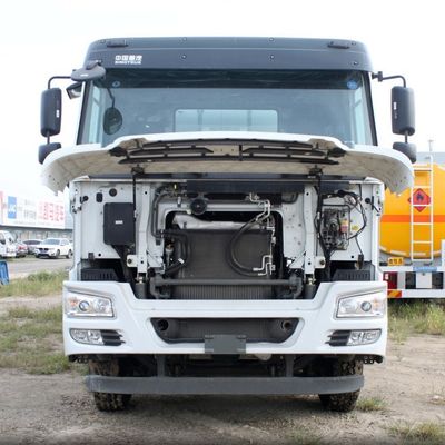 Modo de accionamiento 8x4 Sinotruk Chasis Mixer de cemento con dirección hidráulica y asistencia de potencia