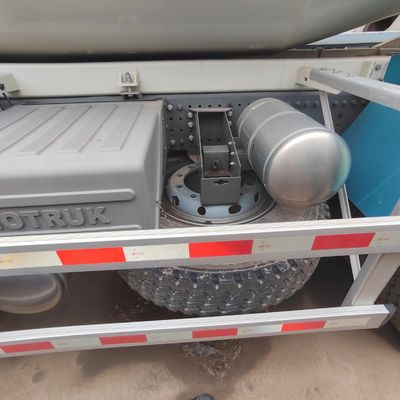 6X4 Nx 8m3 Sinotruk Construcción de trabajo pesado camión mezclador de hormigón con 8 desplazamiento