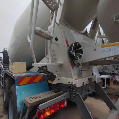 6X4 Nx 8m3 Sinotruk Construcción de trabajo pesado camión mezclador de hormigón con 8 desplazamiento