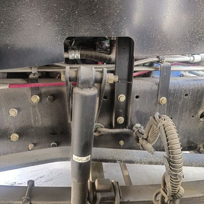Camión profesional de mezclas de cemento para contratistas de construcción y reembolsos de 30 días