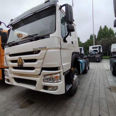 Precio asequible HOWO 371HP 6X4 camión tractor para el transporte de carga 6 meses Servicio postventa