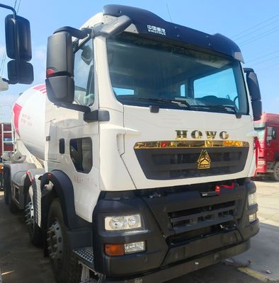 Haowo camión pesado mezclador tractor camión mezclador de cemento y 6 meses de servicio postventa