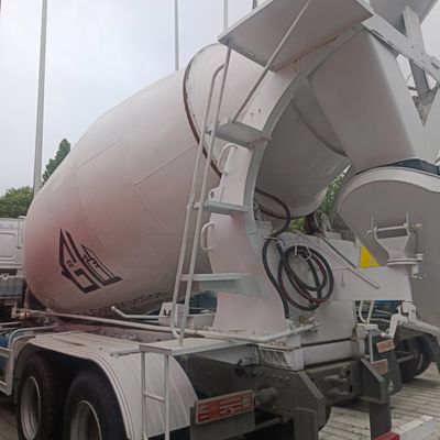 Tipo de transmisión manual Chasis Sinotruk HOWO 12m3 Camión mezclador de hormigón para trabajo pesado