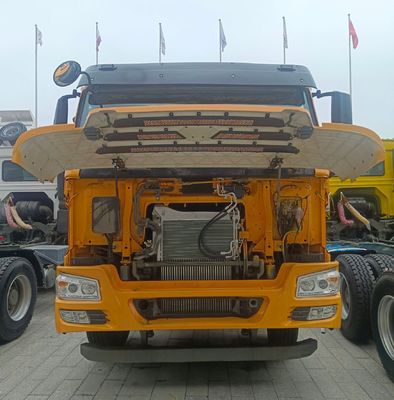 ZZ4257N3247E1H Sitrak Tractor Truck Asiento de suspensión aérea para una comodidad de conducción incomparable