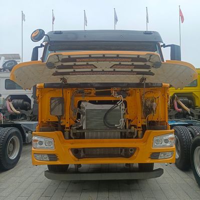 30 días de devolución reembolsos de los vehículos usados HOWO Tractor con tanque de combustible de 600L Tipo de transmisión manual