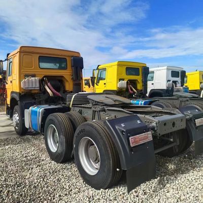 Grupo nacional de camiones pesados Haowo Tractor de transporte de segunda mano Motor de camión &gt; 8L