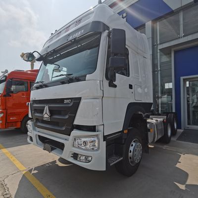 Camión tractor HOWO de trabajo pesado certificado ISO para transporte industrial y equipos mineros
