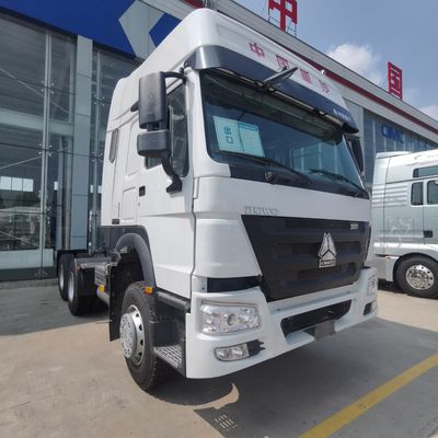 Camión tractor HOWO de trabajo pesado certificado ISO para transporte industrial y equipos mineros