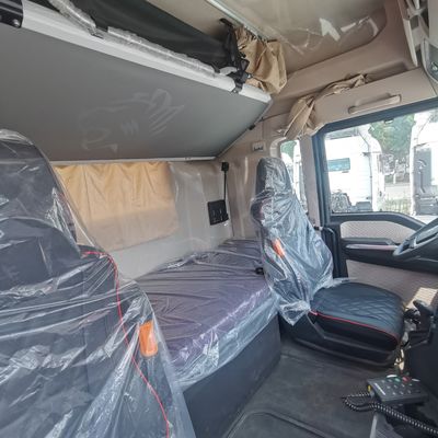 Camión de transporte de carga de tanque de combustible de 400L con asiento de suspensión aérea