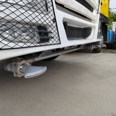 Transporte HOWO Camión de entrega de agua con combustible diesel y caja de carga de acero al carbono