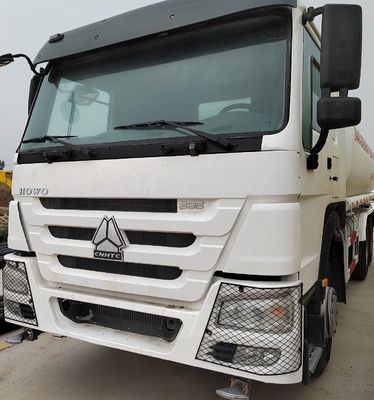 Sinotruk HOWO 6X4 camión de suministro de agua en diseño de trabajo pesado con norma de emisiones Euro 3