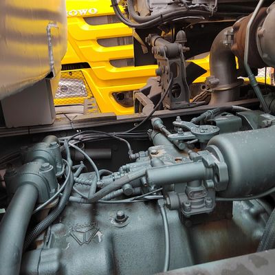 Sinotruk HOWO 6X4 camión de suministro de agua en diseño de trabajo pesado con norma de emisiones Euro 3