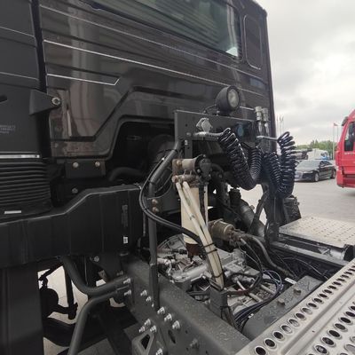 2024 Sinotruk camión de carga pesada fuera de carretera personalizado con tamaño de paquete personalizado