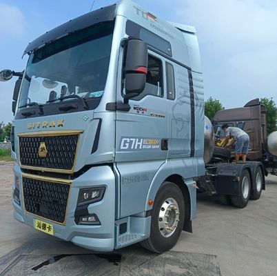 6*4/4*2/6*2 840 630 CV Camión de transporte de tractor 2024 Shandeka Capacidad de carga de tractor 31-40t asientos ≤5