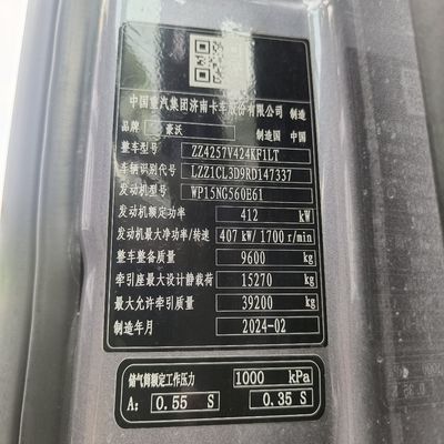 Capacidad de carga de 31-40 t Personalización HOWO700HP 6X4 camión de transporte de tractores de segunda mano