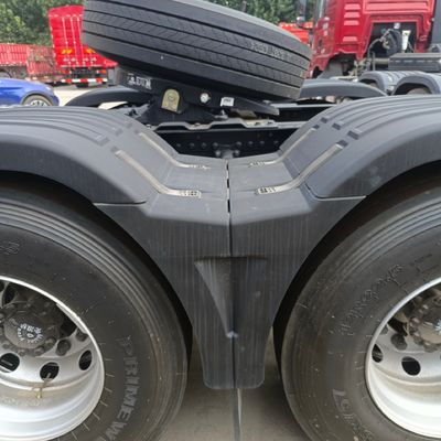 S Dongfeng Tianlong 6X4 Trac de gas con barras de rodillo avanzadas 7.81m * 2.55m * 3.96m Tamaño