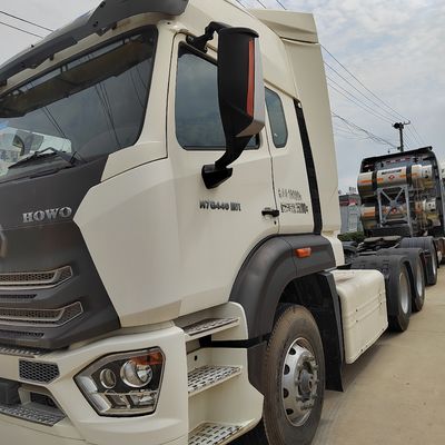 Costo de envío asequible para camiones Sinotruk Sitrak usados camiones pesados Sinotruk chasis