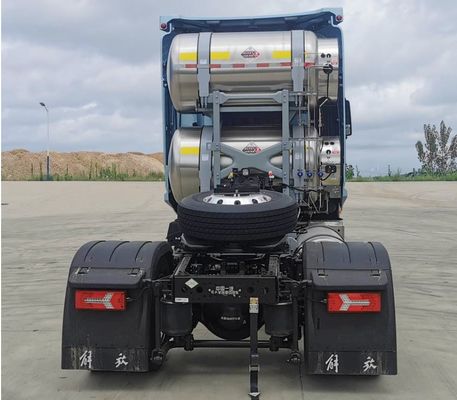 8800.000kg Peso bruto 580 CV GNL FAW 6*4 y 4*2 Camión tractor con capacidad de carga 31-40 t