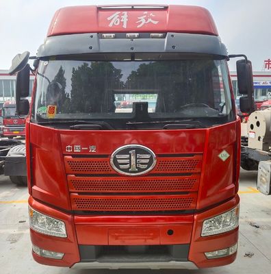 510HP Capacidad del motor de gas 6X4 camión de transporte de tractores para el transporte de carga pesada a bajo precio