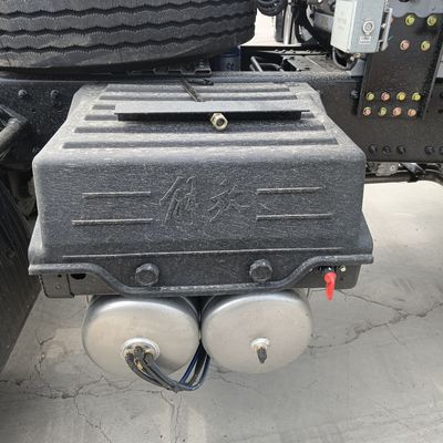6×4 rueda motriz Sinotruk Chasis Liberación Gas Tractor Remolque Camión Capacidad de 530 CV