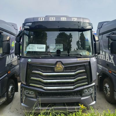 Haowo LNG Tractor Truck 580HP a 700HP Tractor con rueda motriz personalizada 6 × 4