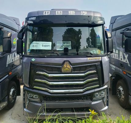 Personalización 2024 Light HOWO LNG Gas Traction Truck 6 * 4/4 * 2/6 * 2 480HP a 700HP
