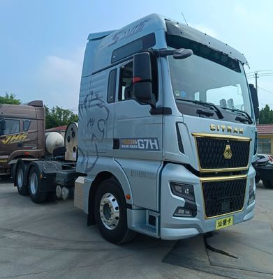 8800.000kg de paquete peso bruto Shandeka G7h camión de tracción de gas de GNL para el mercado