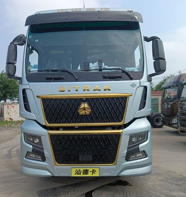 630HP 6*4 2024 Shandeka G7h LNG camión tractor para el transporte de 8.25m*2.55m*3.96m Carga